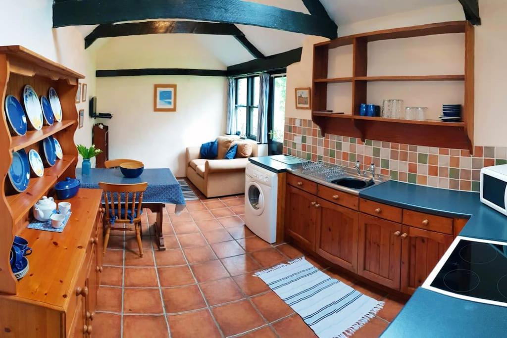 Cosy Cottage In The Beautiful Lamorna Valley - Walk To The Pub & Sea Paul Экстерьер фото
